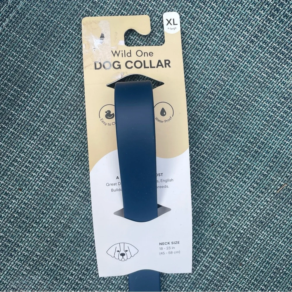 Wild One Dog Collar-Navy blue XL Brand new